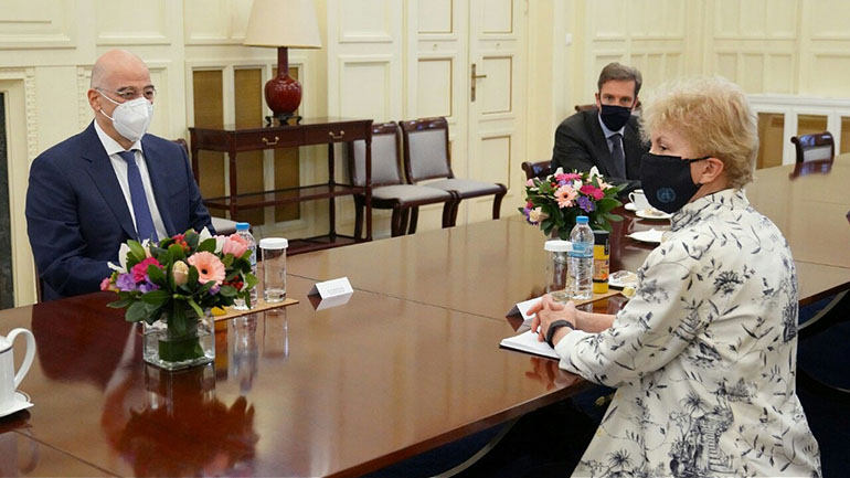 Συνάντηση του Ν. Δένδια με την Ειδική Απεσταλμένη του ΟΗΕ για το Κυπριακό